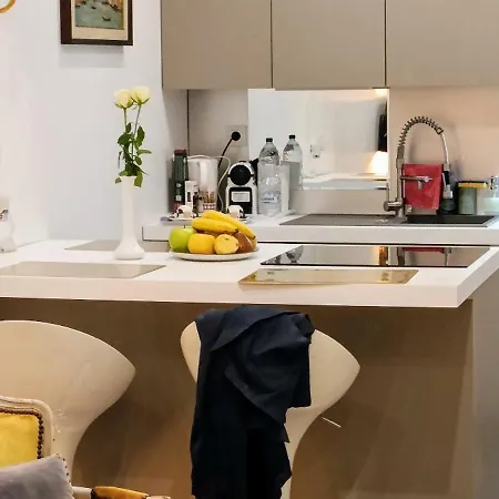 La Petit Maison Du Bonheur Lägenhet