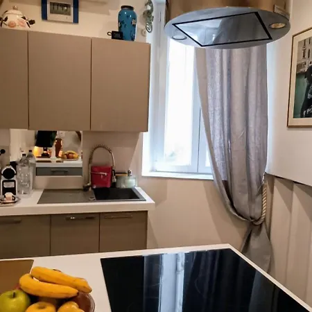 Lägenhet La Petit Maison Du Bonheur