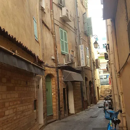 Lägenhet La Petit Maison Du Bonheur Cannes